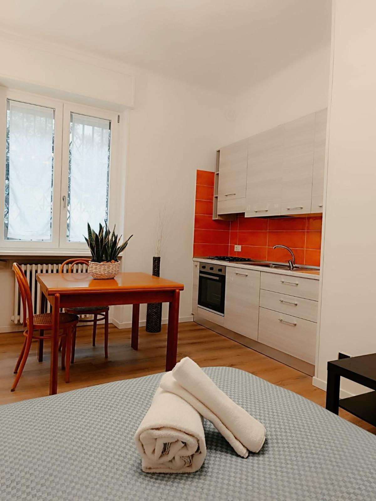 La Casa Di Antonia Apartment มิลาน ภายนอก รูปภาพ